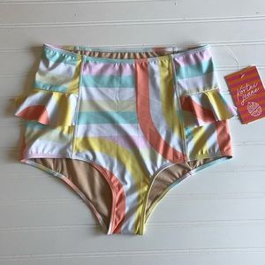 NWT kortni Jeane hip ruffle rainbow bottoms